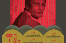 „Kurtyna w górę!”